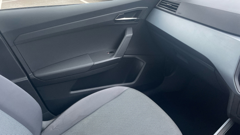 SEAT Arona 1.0 TSI 115 SE Technology [EZ] 5dr DSG Petrol Hatchback